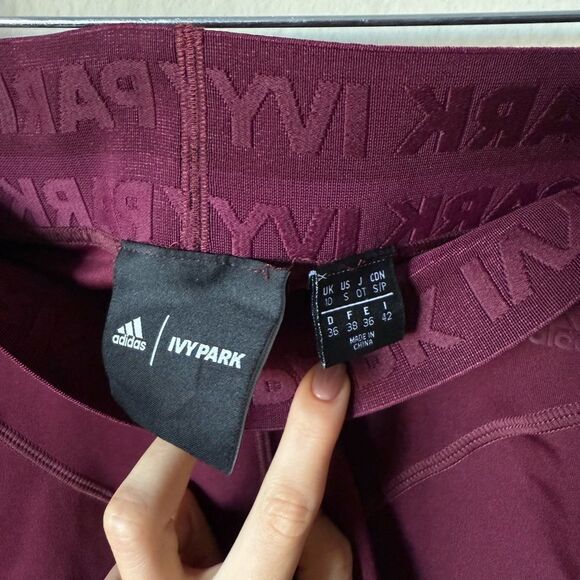 Adidas Ivy Park Mesh Paneled High Waisted Biker Shorts Maroon Size S - Picture 10 of 10